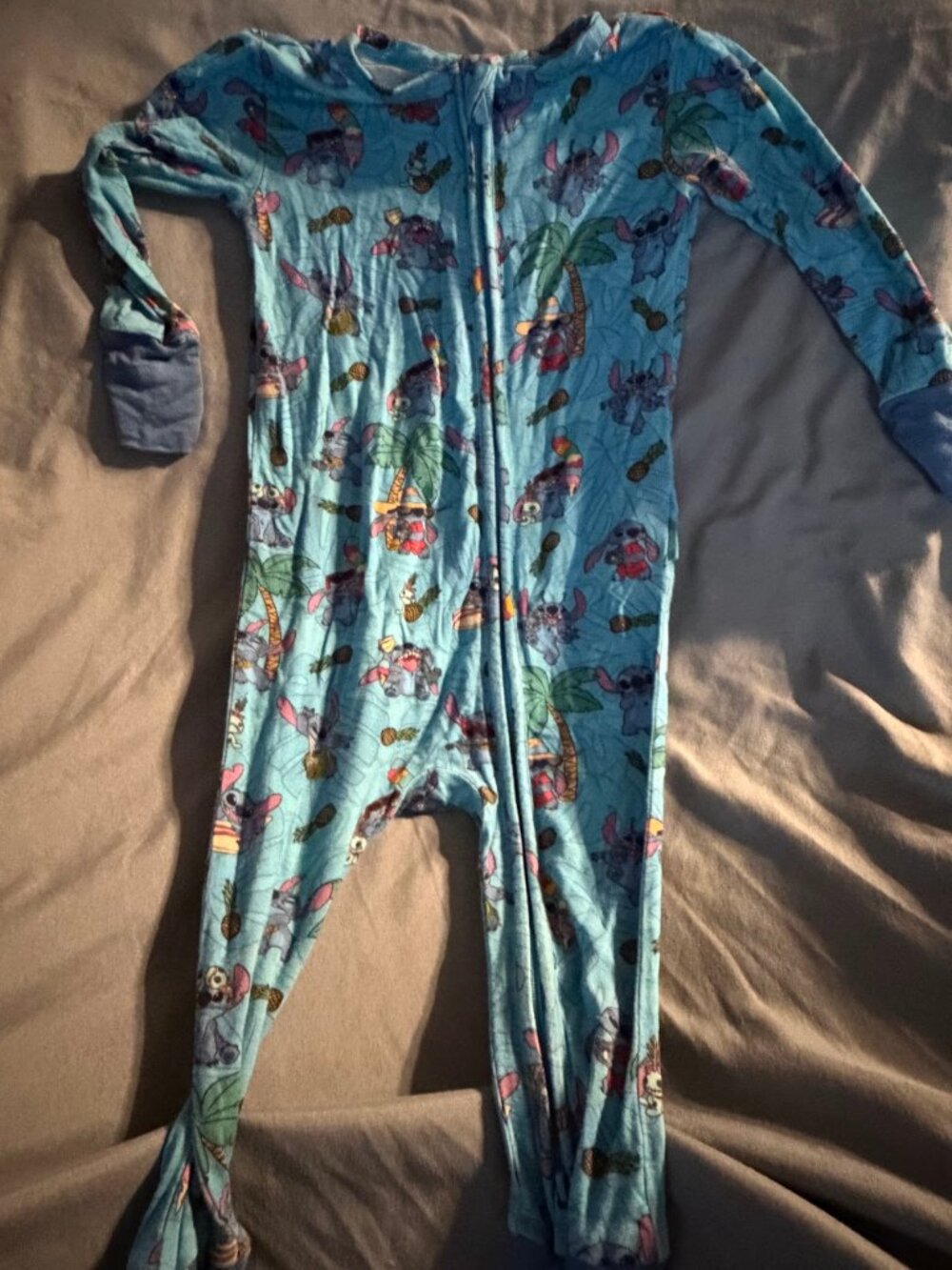 Posh Peanut Disney Tropical Stitch Bamboo Convertible Sleeper 9-12M